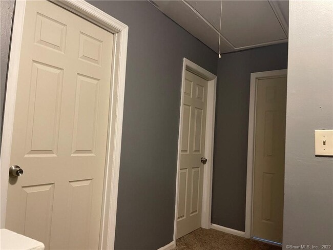 Building Photo - 81 Birdsey St