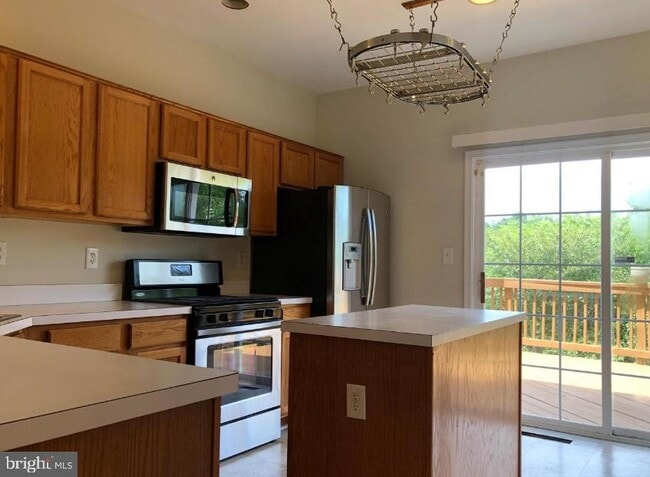 Building Photo - 12240 Maidstone Ct