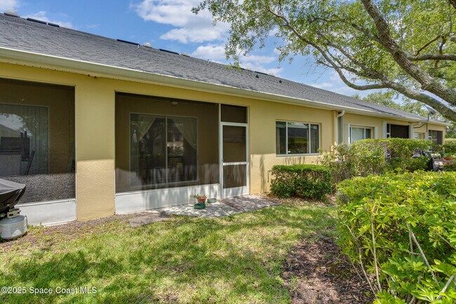 Building Photo - 2530 Camberly Cir