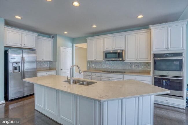 Building Photo - 101 Beaufort Ct