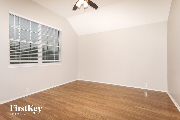 Building Photo - 6723 Dawn Star Dr