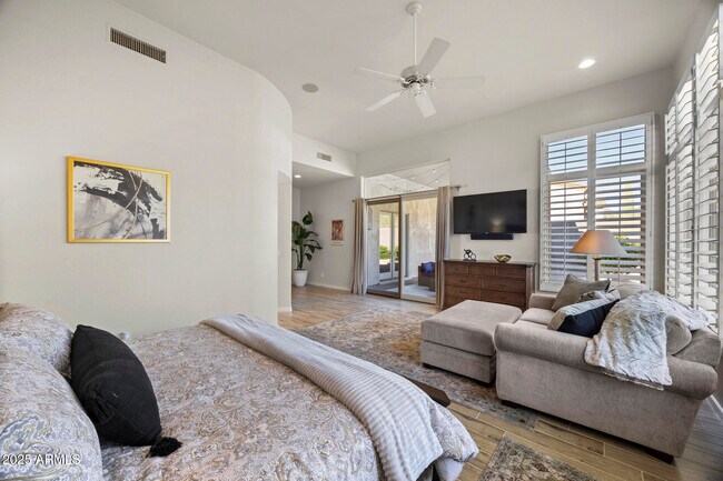 Building Photo - 13033 N 145th Way