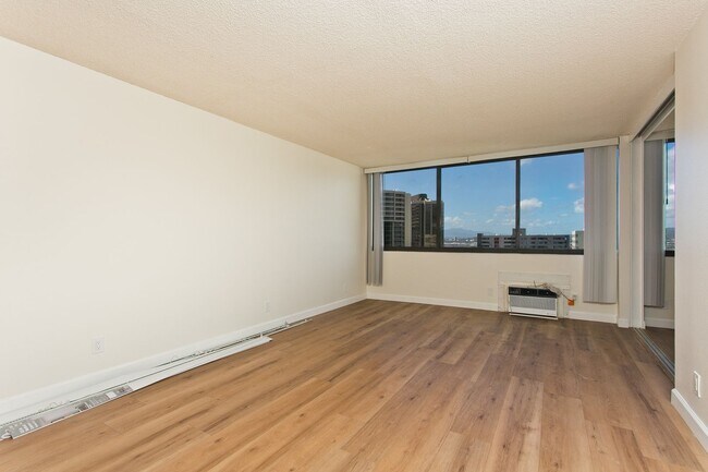 Building Photo - Move-In Ready 1BR in Downtown Honolulu | Parking Included | Stunning Views
