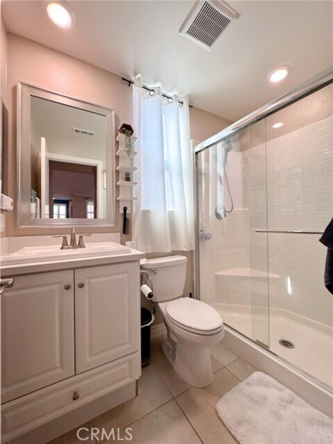 Building Photo - 45725 Middle Gate Ct