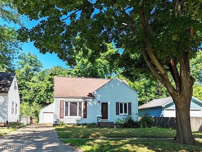 Primary Photo - 4294 W 191st St