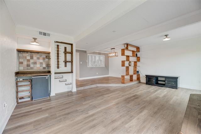 Building Photo - 2502 Tierra Dr