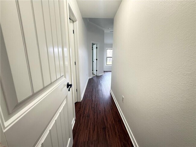 Building Photo - 3031 N Bentley Ridge