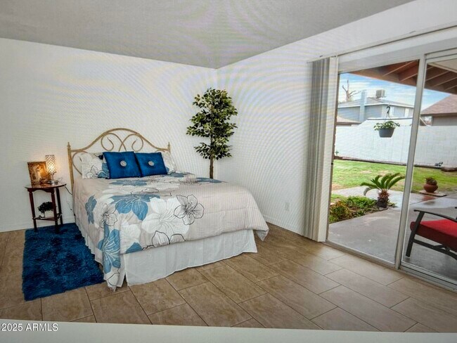 Building Photo - 4852 W Cochise Dr