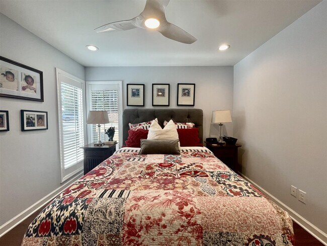 Building Photo - 7 Pinehurst Villas