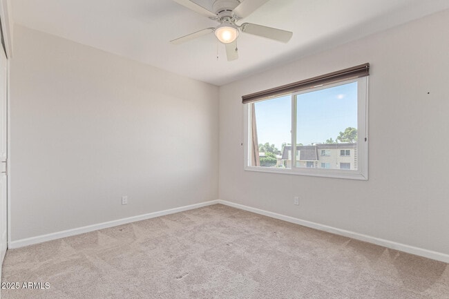 Building Photo - 5121 N Granite Reef Rd