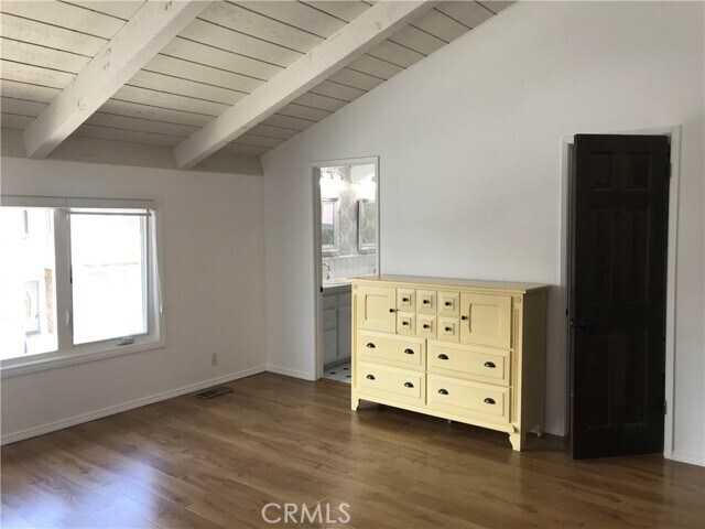 Building Photo - 120 Diamond Ave
