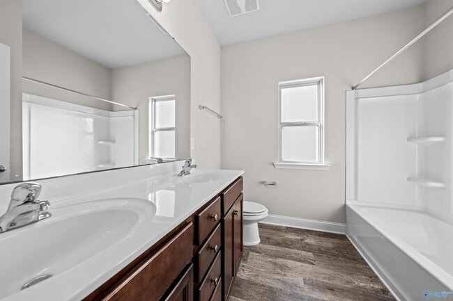 Building Photo - 173 Heritage Brook Dr