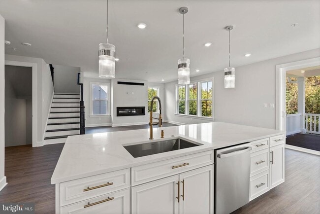 Building Photo - 1448 Lavender Clf Wy