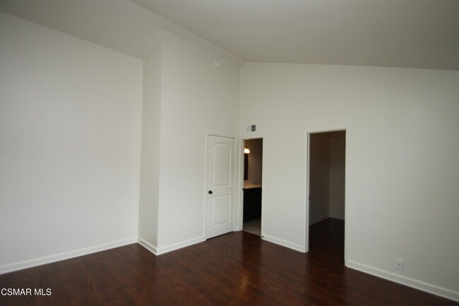 Building Photo - 1299 Ramona Dr