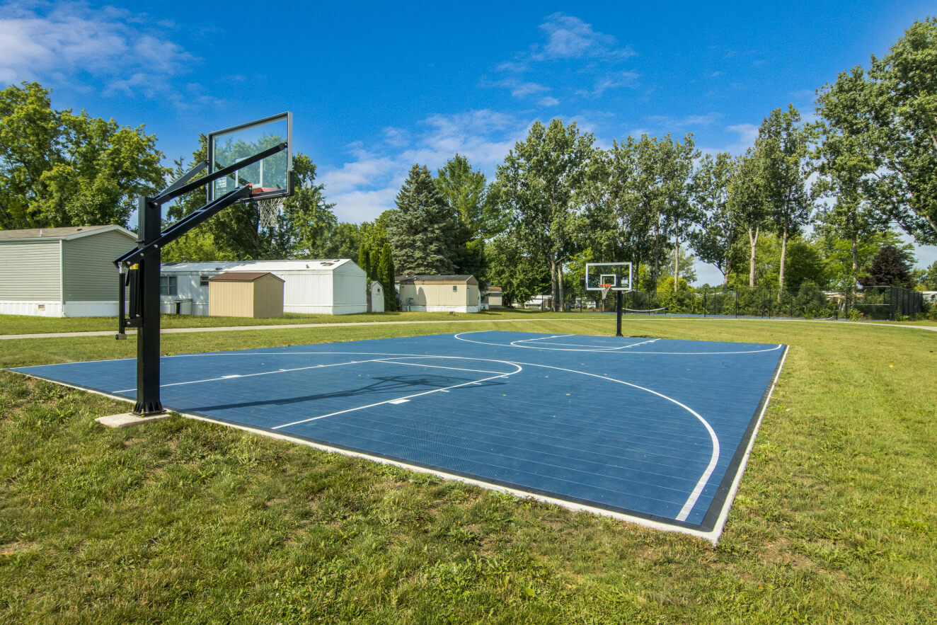 Building Photo - 4477 Goldenrod Dr