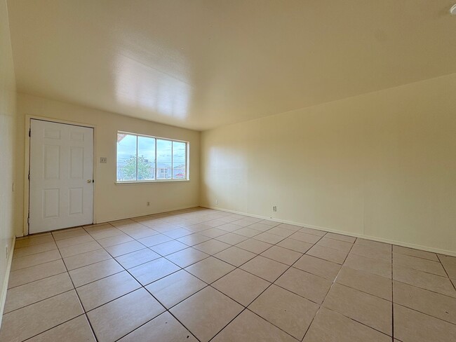 Building Photo - Northeast El Paso 3bed/2Bath