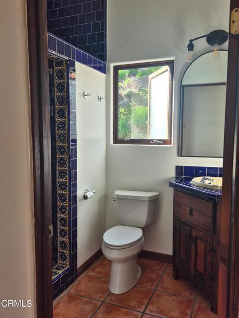 Building Photo - 1450 Topa View Terrace