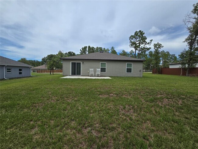 Building Photo - 15271 Green Jay Rd