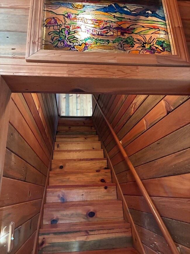 Building Photo - Peaceful Terrebonne Living Near Steelhead Falls, Unbelievable Views!