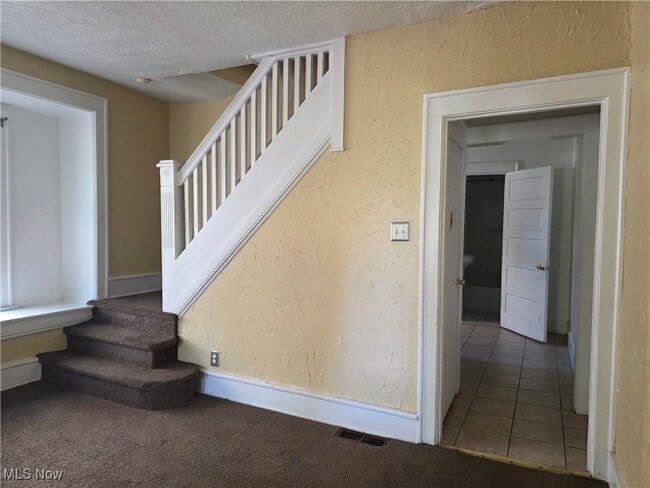 Building Photo - 846 Hunter St NW