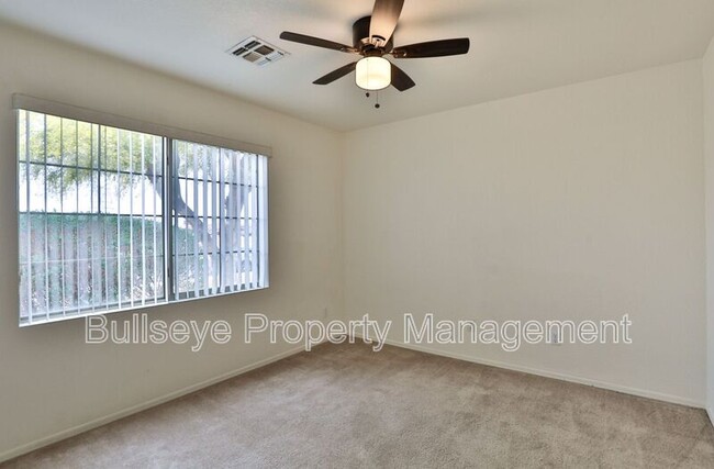 Building Photo - 515 N Aletta