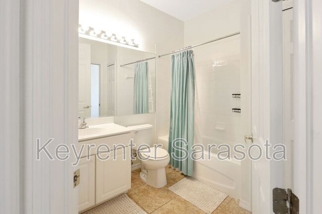 Building Photo - 4480 Streamside Ct