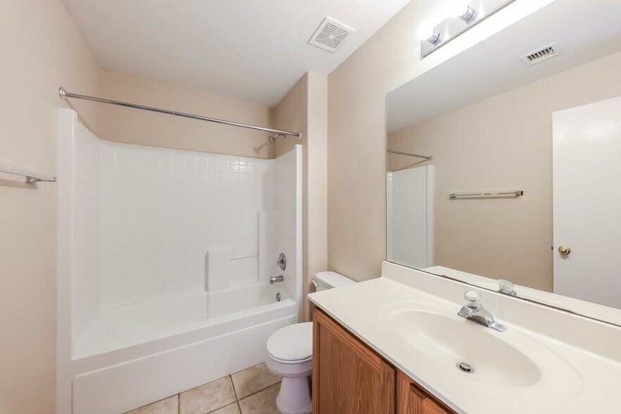 Building Photo - 14067 W Two Guns Trail
