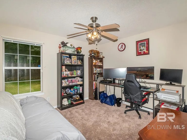 Building Photo - 8816 Spring Grove N