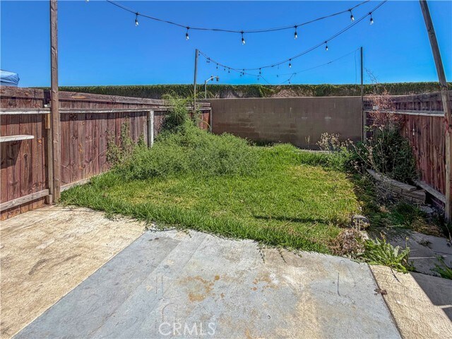 Building Photo - 15143 Monterey Ave