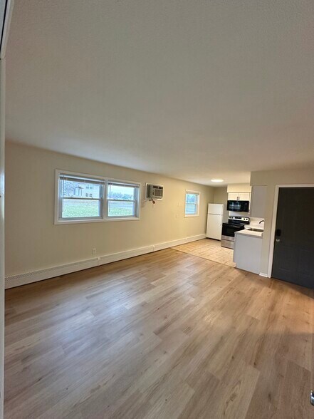 Building Photo - 2537 138th Ave NW