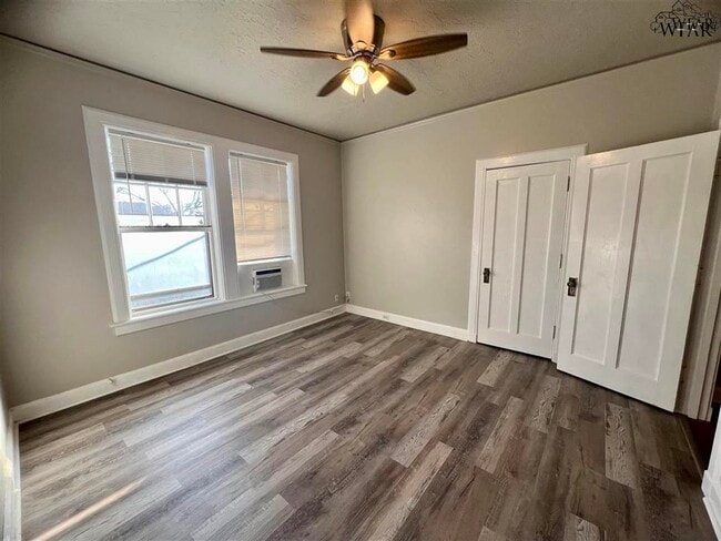 Building Photo - 1109 Harrison St