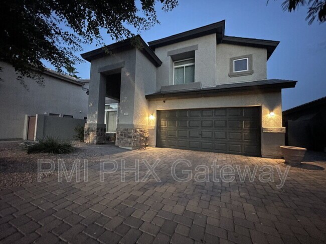 Building Photo - 1891 E Oasis Dr