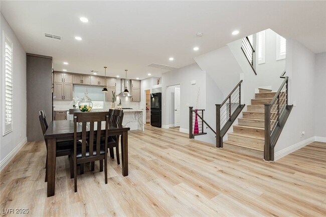 Building Photo - 8095 Carpenter Creek Ave