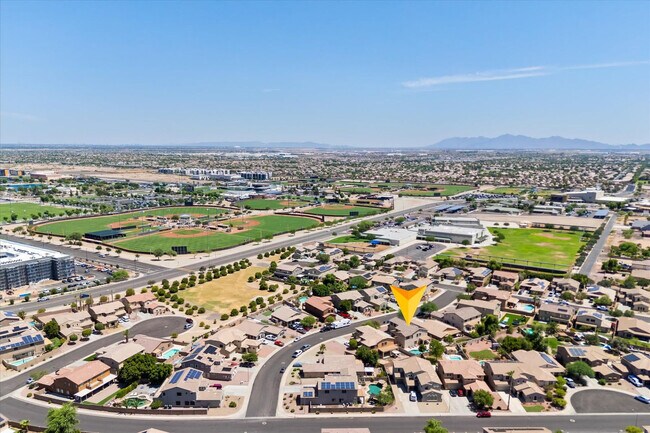 Building Photo - 16310 N 151st Ave