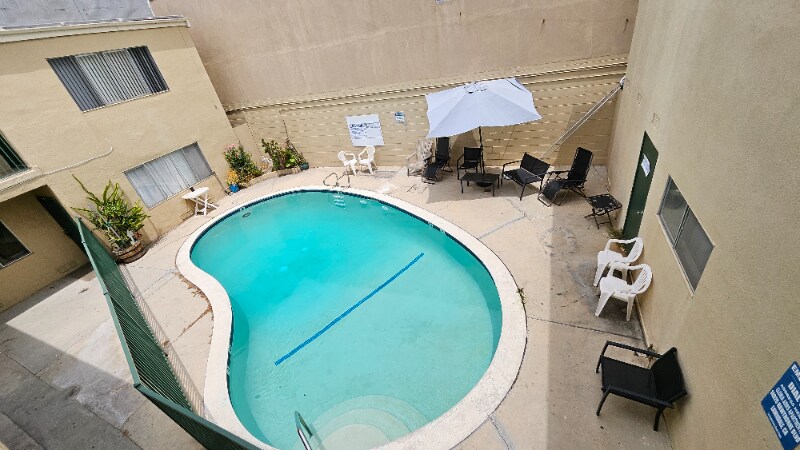 Building Photo - 14926 Hawthorne Blvd