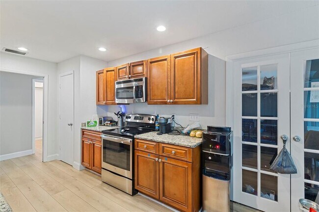 Building Photo - 5776 Augusta Cir