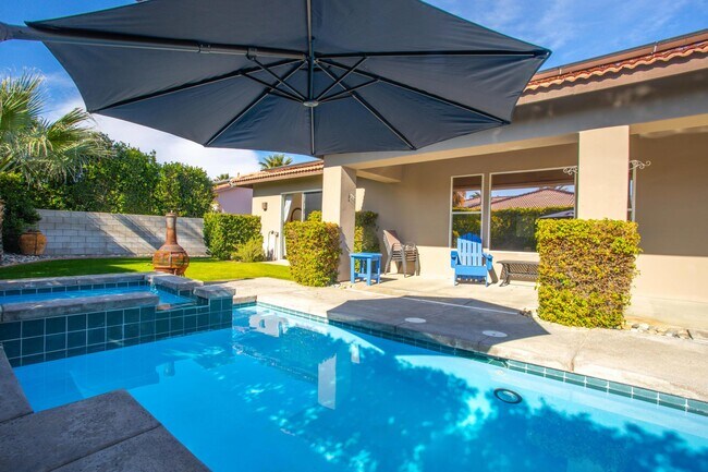 Building Photo - 74629 Lavender Way