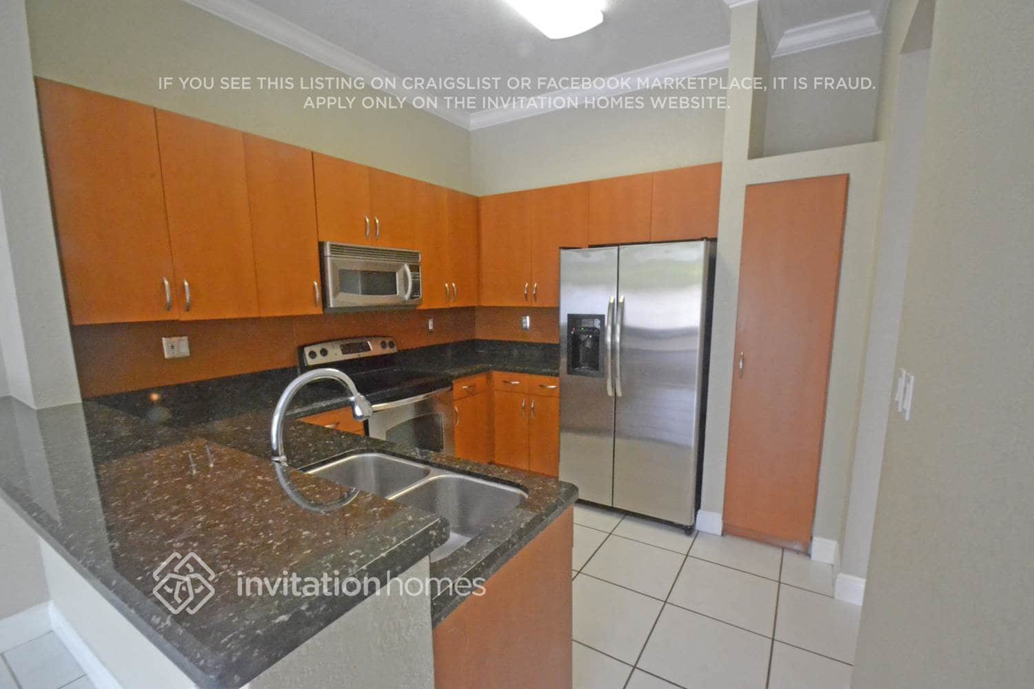 Building Photo - 8210 SW 163rd Pl