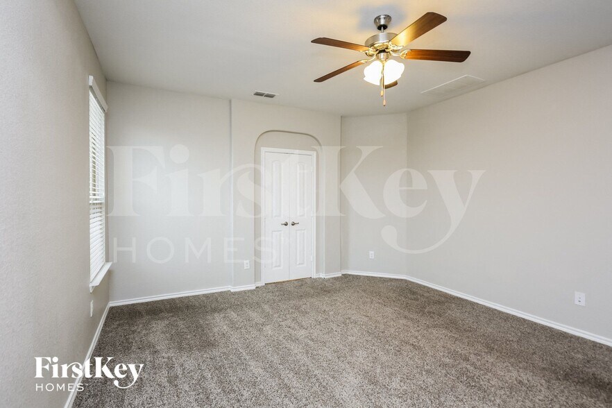 Building Photo - 11448 Starlight Ranch