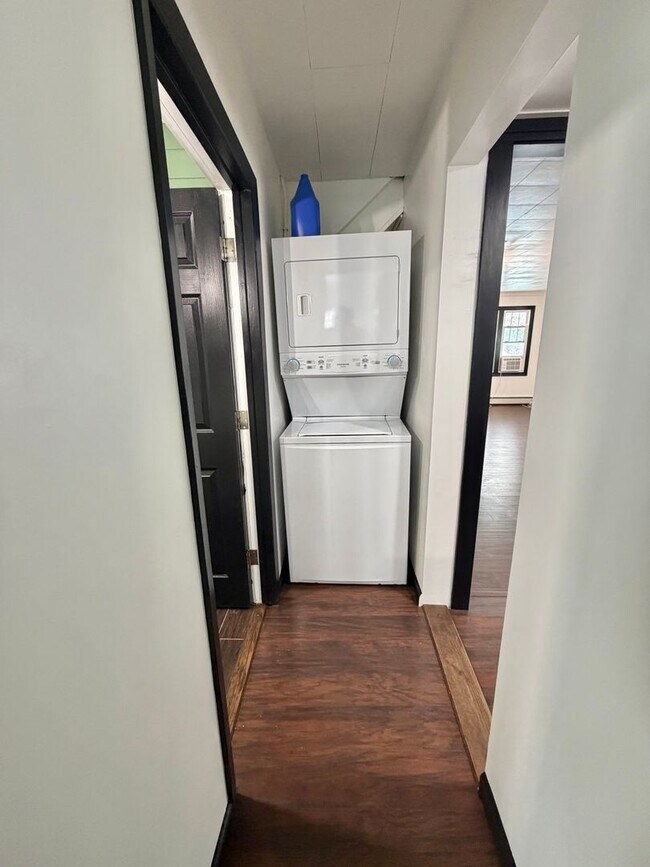 Building Photo - PRICE REDUCED!! Gorgeous Newly Renovated 4 BR, 2 BA on .71 acres