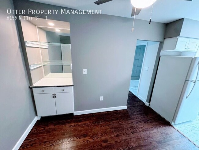 Building Photo - 6155 N 11th St