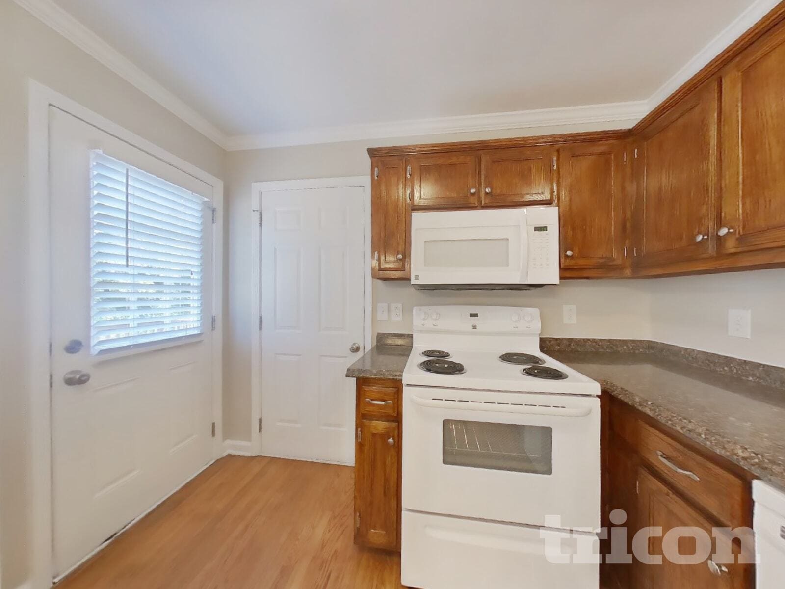 Building Photo - 2784 Aston Woods Ln