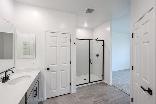 Building Photo - Modern Mountainside Living: Stunning New 4-Bedroom Home in Estrella Crossing! 3 CAR GARAGE!