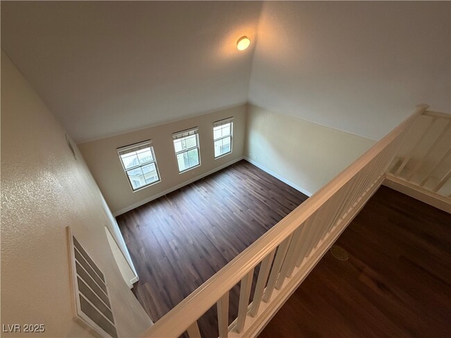 Building Photo - 9152 Whitekirk Pl