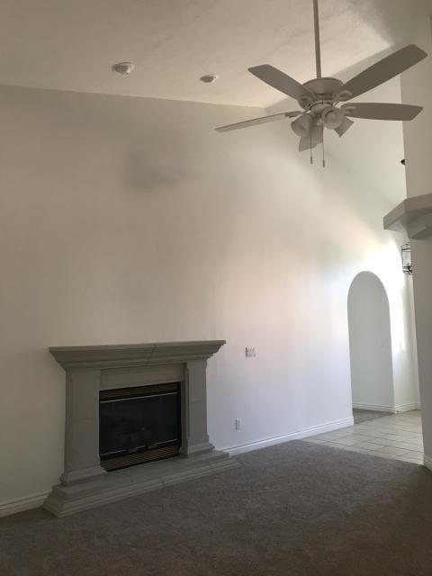 Building Photo - 876 Lizzie Ln