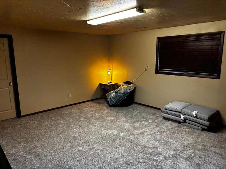 Building Photo - 3310 Saint Johns Ave