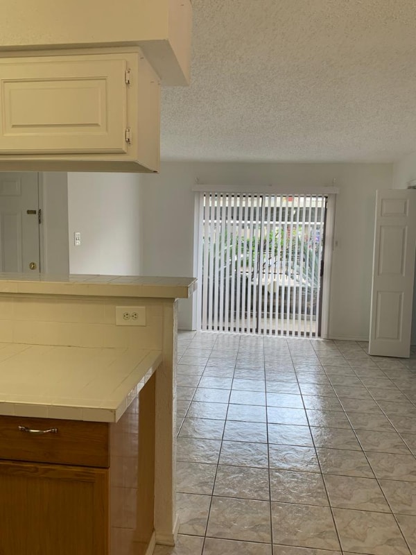 Building Photo - 2750 Holly Hall St