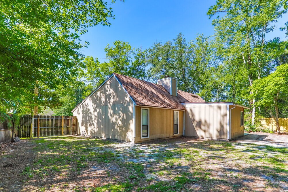 Building Photo - 6847 Coralberry Ln