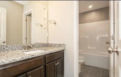 Building Photo - 5716 Pooh Ave