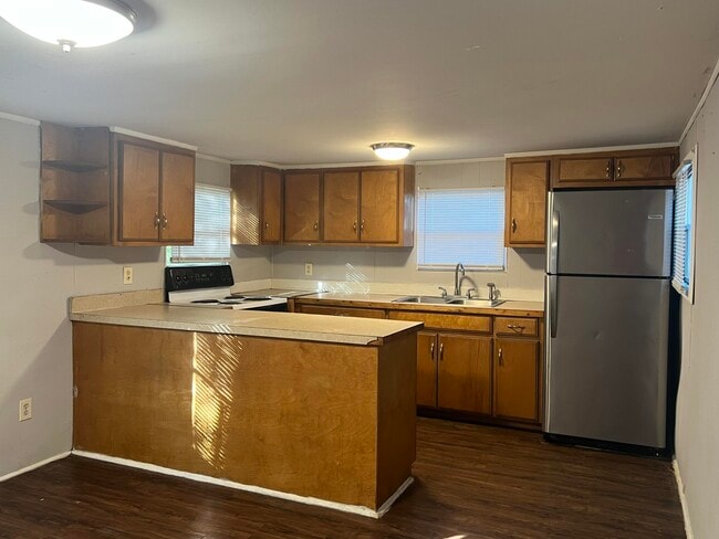 Building Photo - 202 Hallelujah Ln